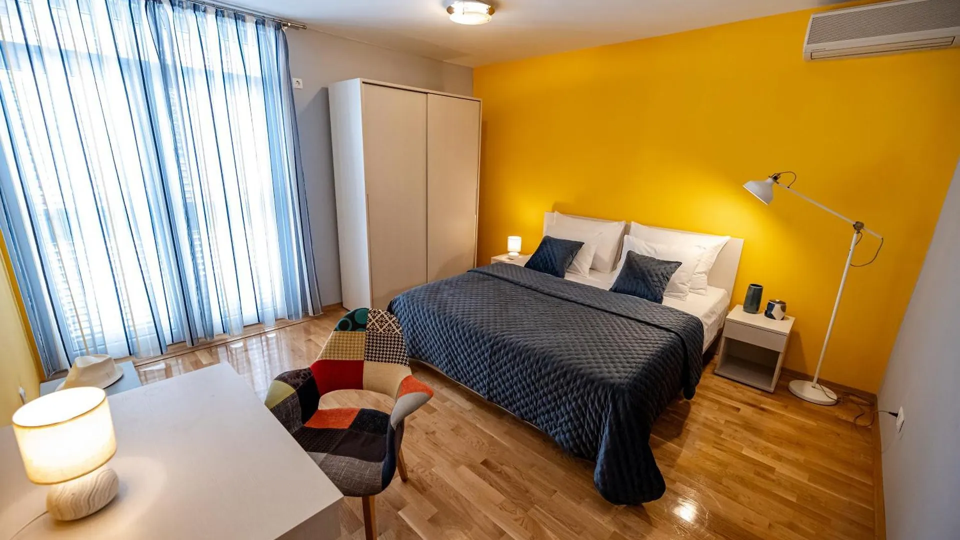 Petra Apartment Zadar 0*,